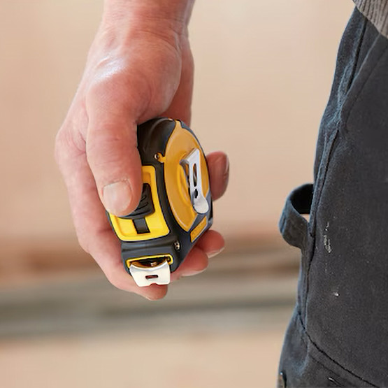 Stanley Metre Tylon 8m X 25mm Bulk 