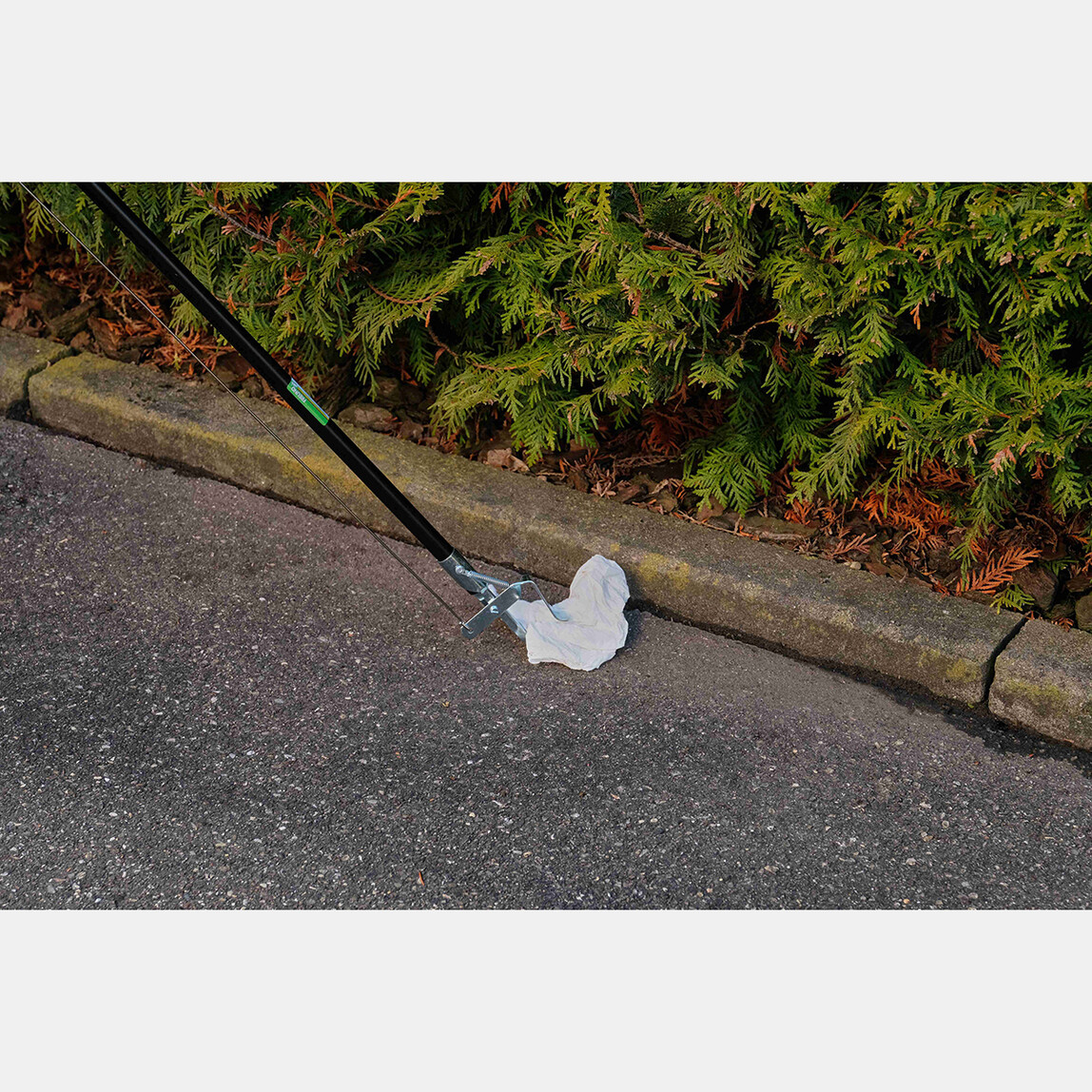    Gardol Yaprak Toplama Aleti  