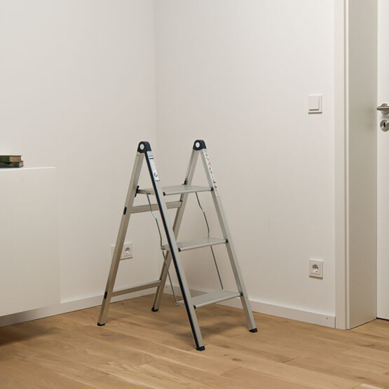 Stabilomat 3 Basamaklı Katlanabilir Ev - Ofis Tipi Merdiven 