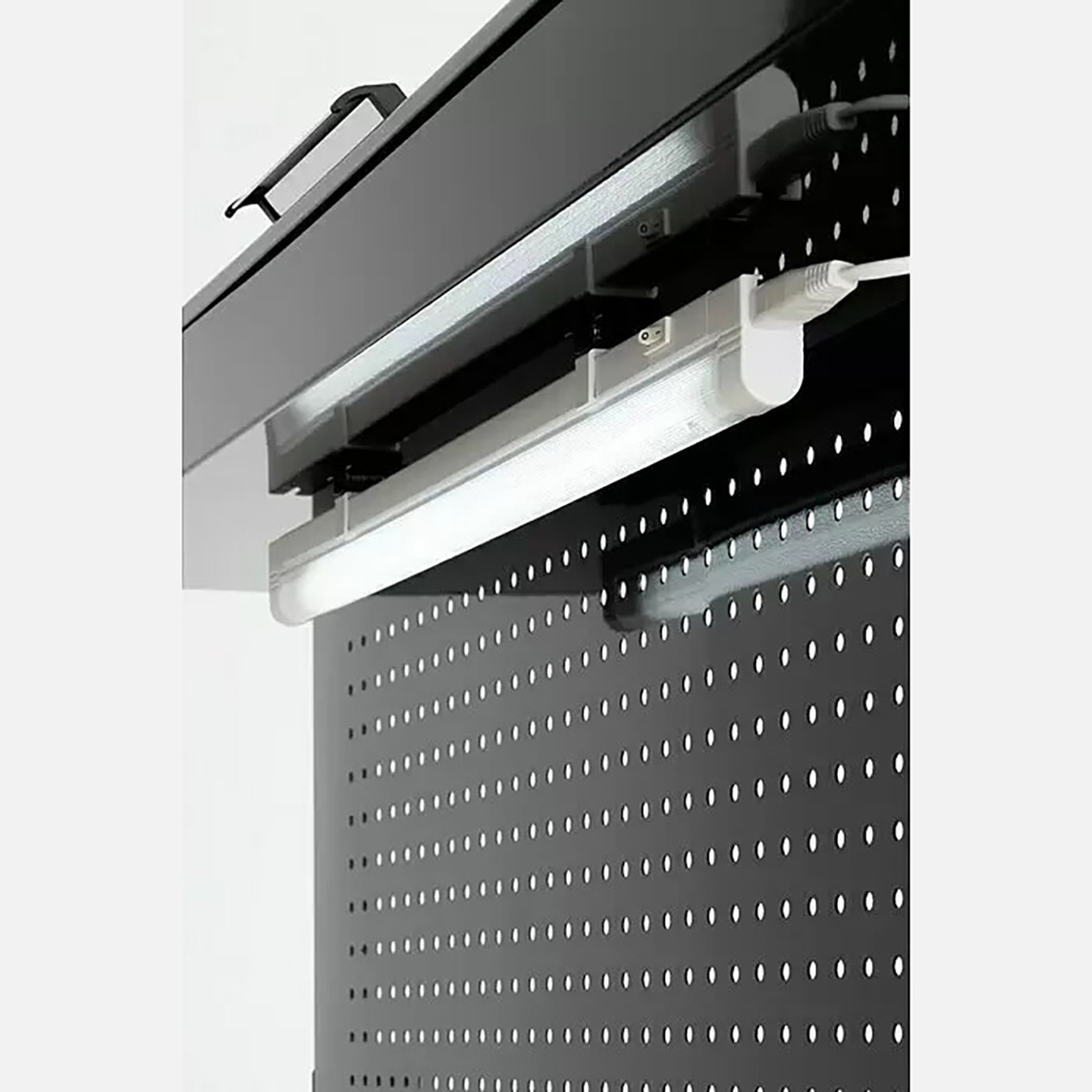    Wisent 3 Çekmeceli Işıklı Çalışma Tezgahı  