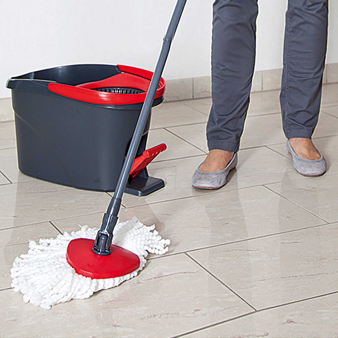    Vileda Turbo Pedallı Temizlik Seti 