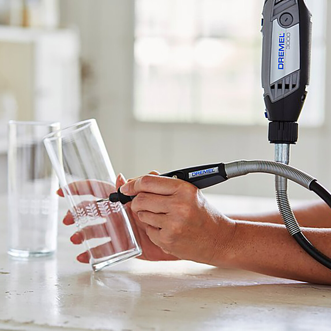    Dremel Cam İşlemeciliği Aksesuar Seti 8'li  