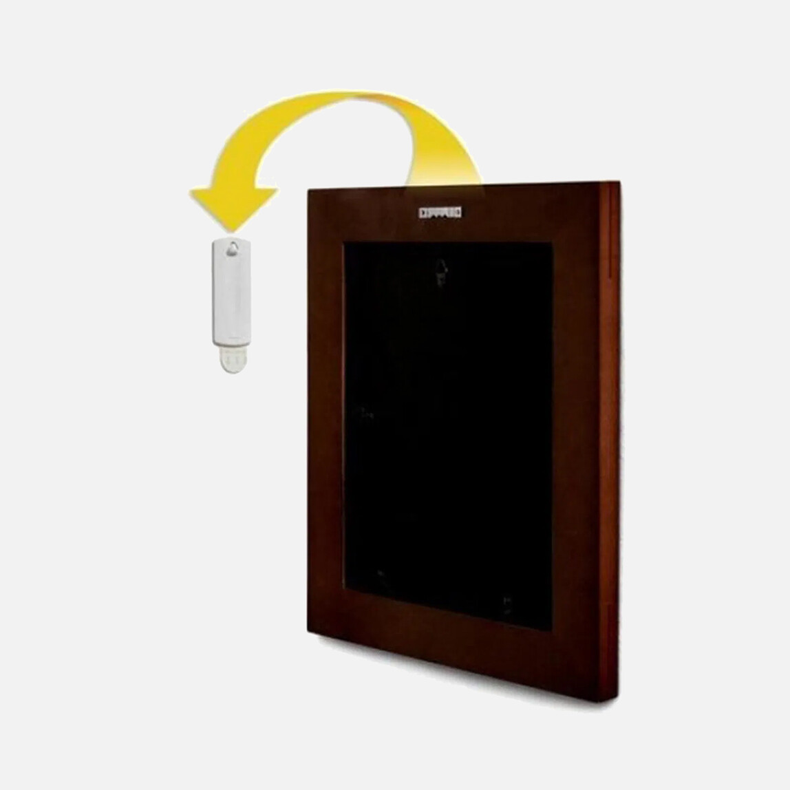    Command (TM) Orta Boy Cırt Bant 