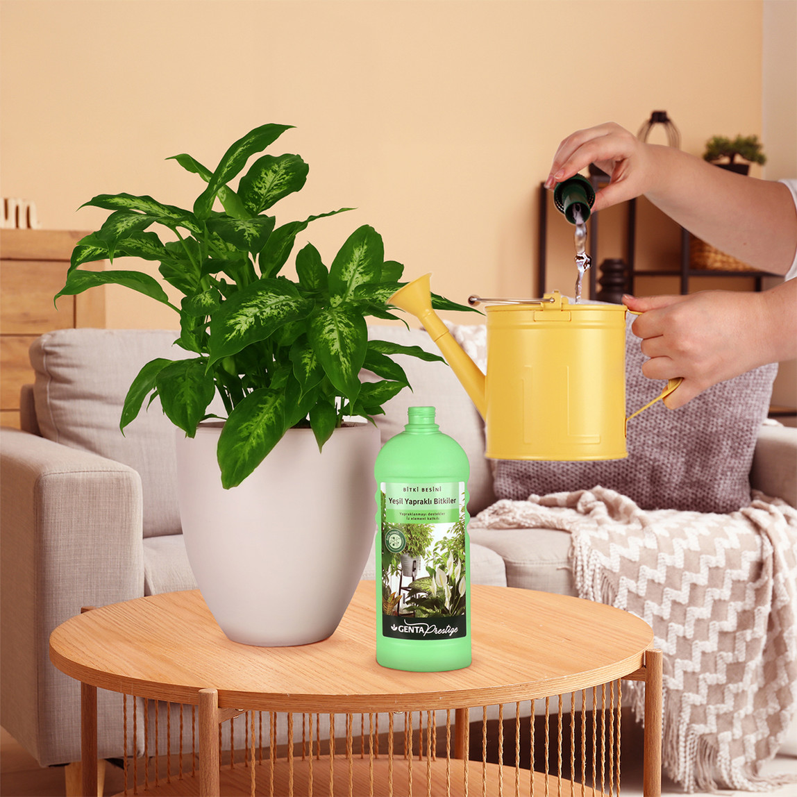    Genta Prestige Yeşil Yapraklı Bitkiler İçin Sıvı Besin 1lt  