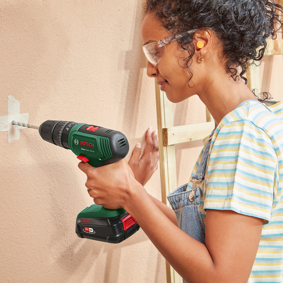    Bosch EasyImpact 18V-40 2.0 Ah Akülü Vidalama 