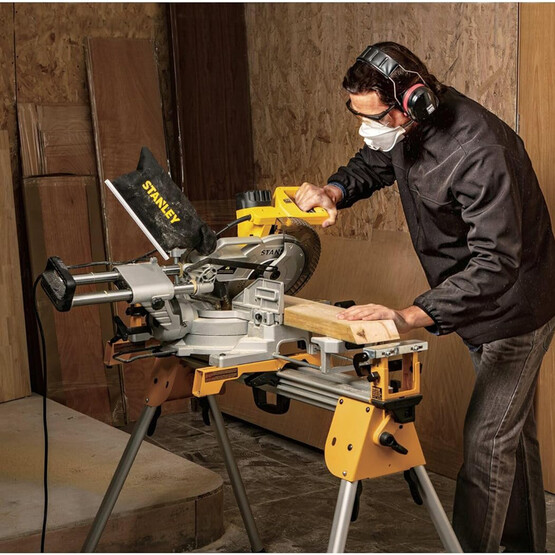 Stanley SM18-TR 1800 W 254 mm Radyal Kollu (Kızaklı) Gönye Testere Makinesi 