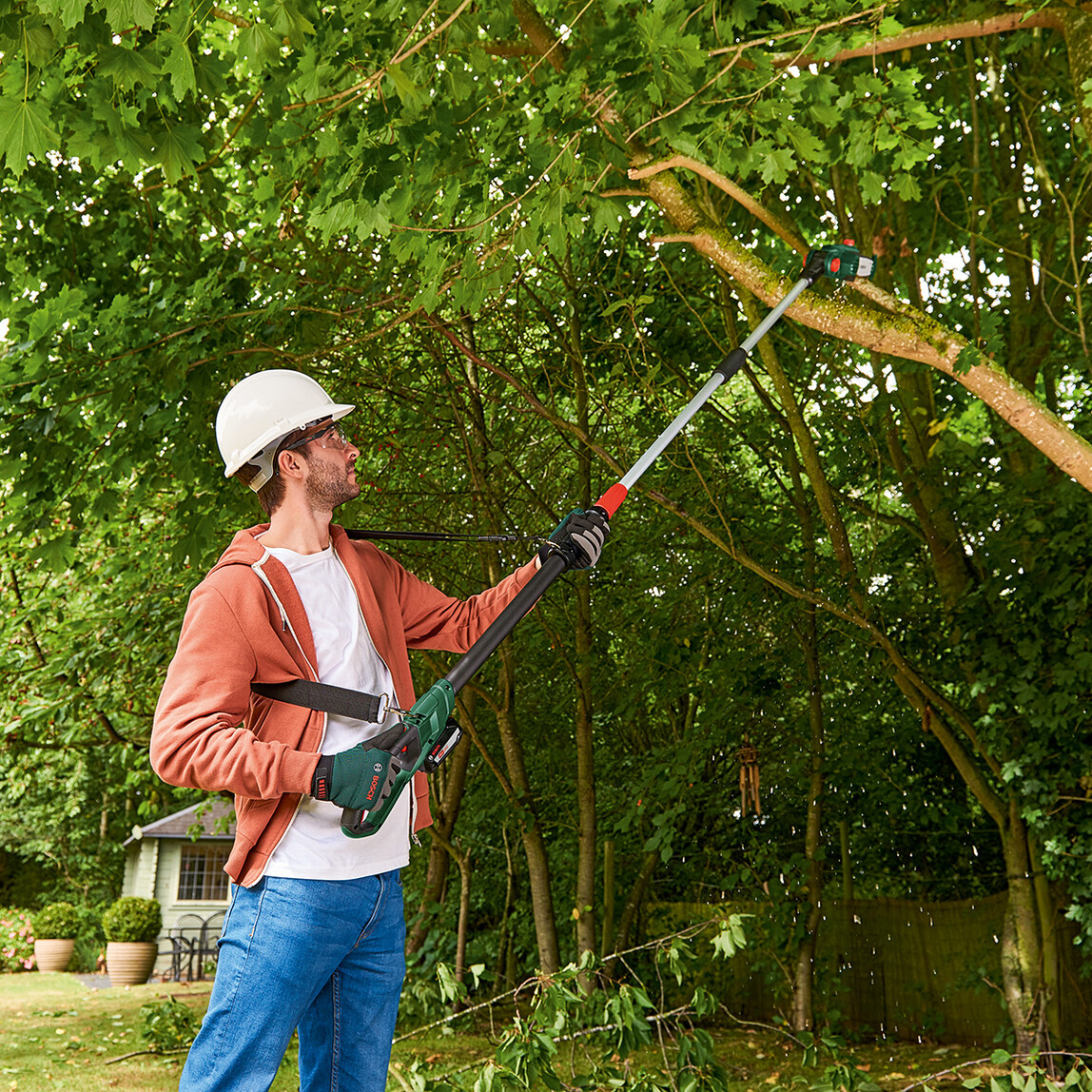    Universal Chainpole 18 Solo Akülü Zincirli Ağaç Budama Makinesi (Akü ve Şarj Cihazı Dahil Değildir) 