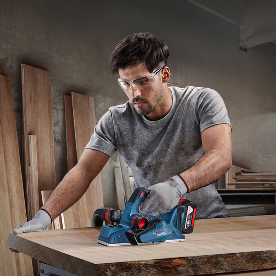 Bosch Profesyonel GHO 185-LI Solo Planya (Akü ve Şarj Cihazı Dahil Değildir.)