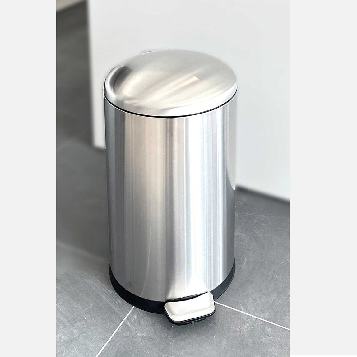    Primanova Bombe Kapaklı Çelik Çöp Kovası 30L 