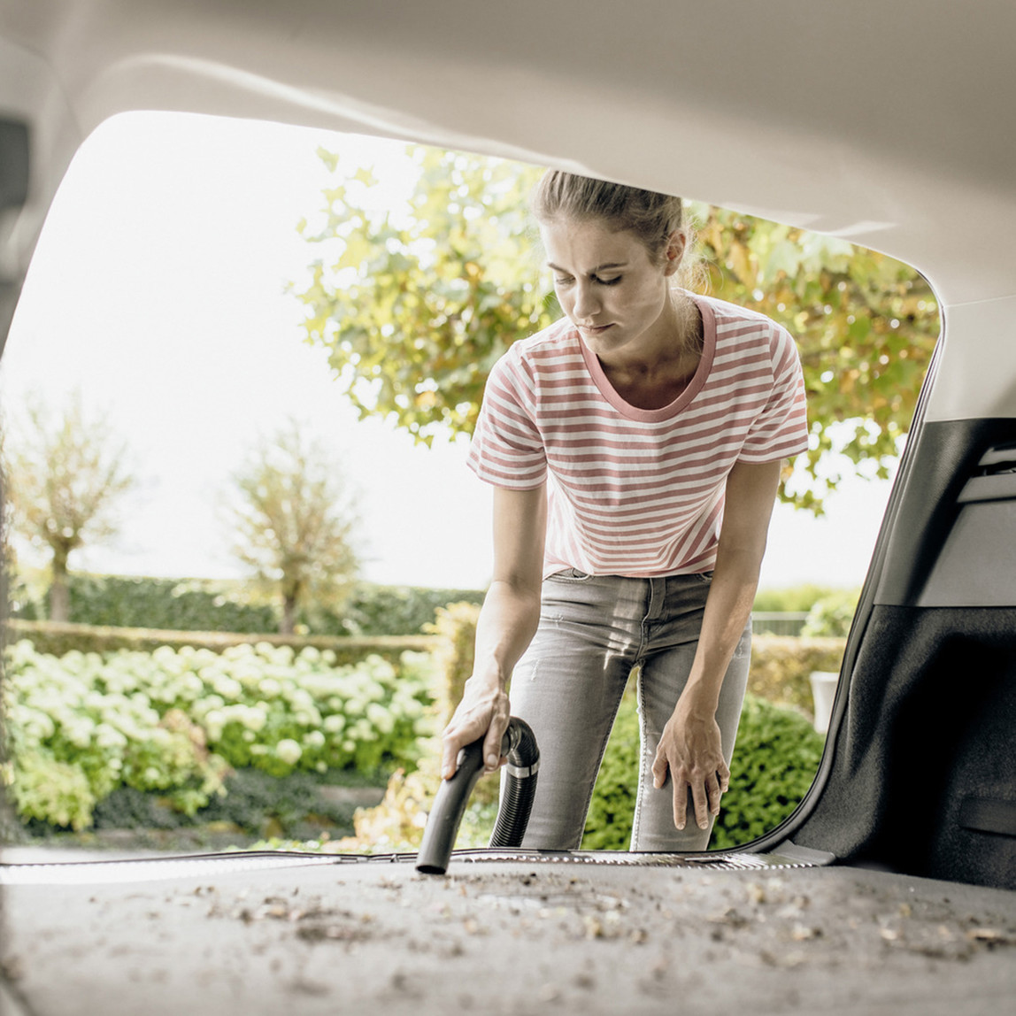    Karcher WD4 P V-20/5/22 Islak Kuru Süpürge 