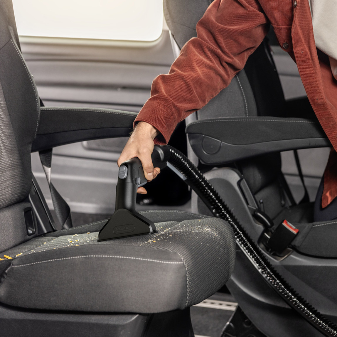    Karcher SE 5 Halı Koltuk Yıkama Makinesi 