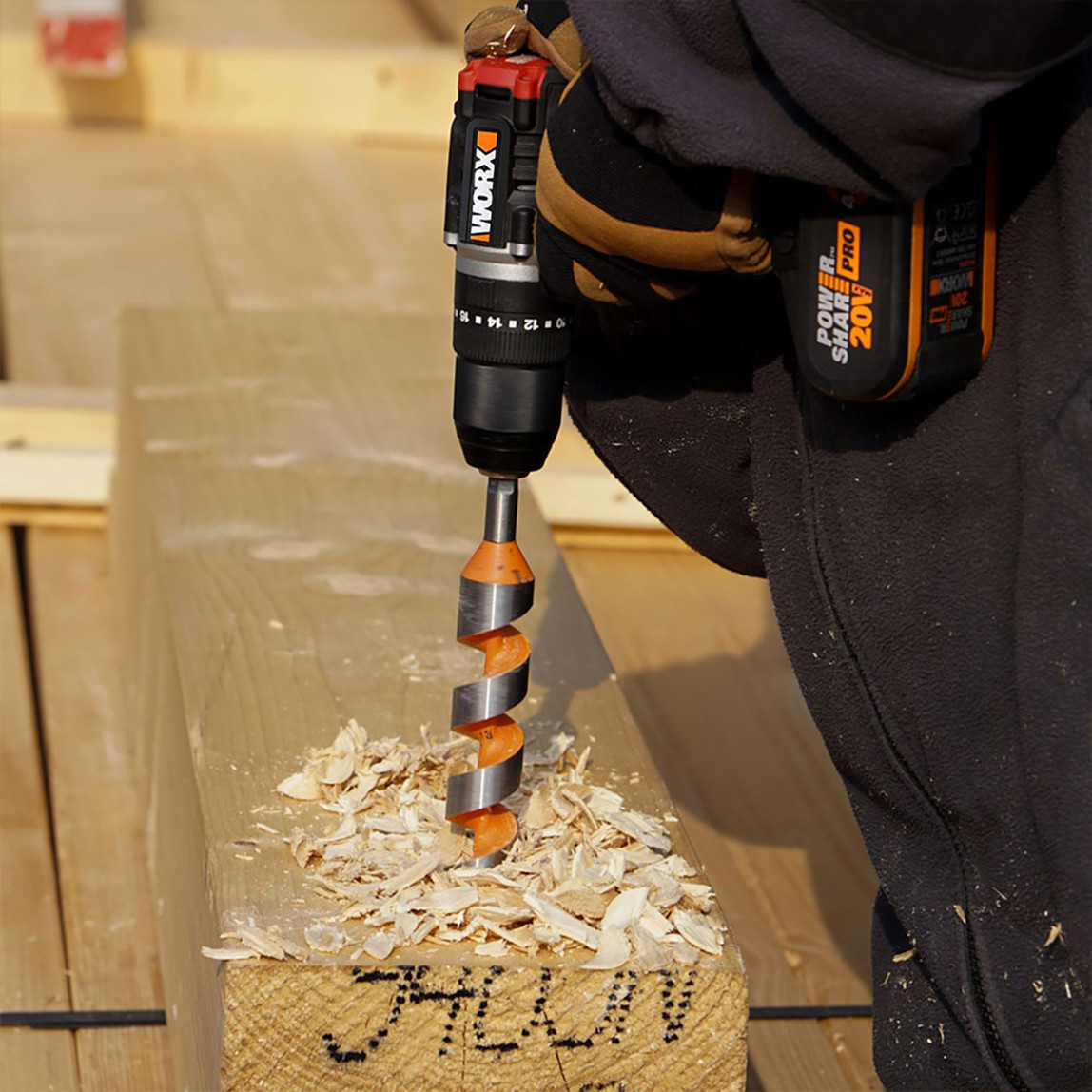    WORX WX354.4 20Volt/4.0Ah Li-ion Çift Akülü Kömürsüz Profesyonel Şarjlı Darbeli Matkap 