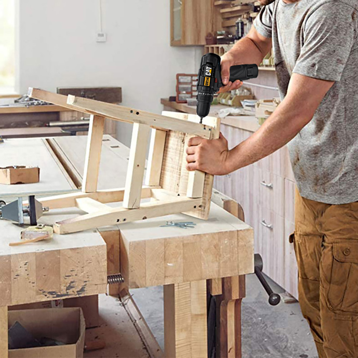    CAT DX14.2 12Volt/2.0Ah Li-ion Çift Akülü Profesyonel Şarjlı Matkap 