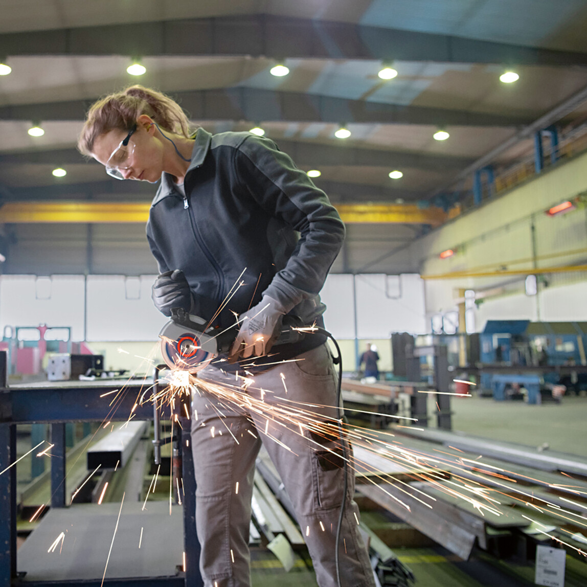    Bosch GWS 17-125 S Profesyonel Taşlama Makinesi 