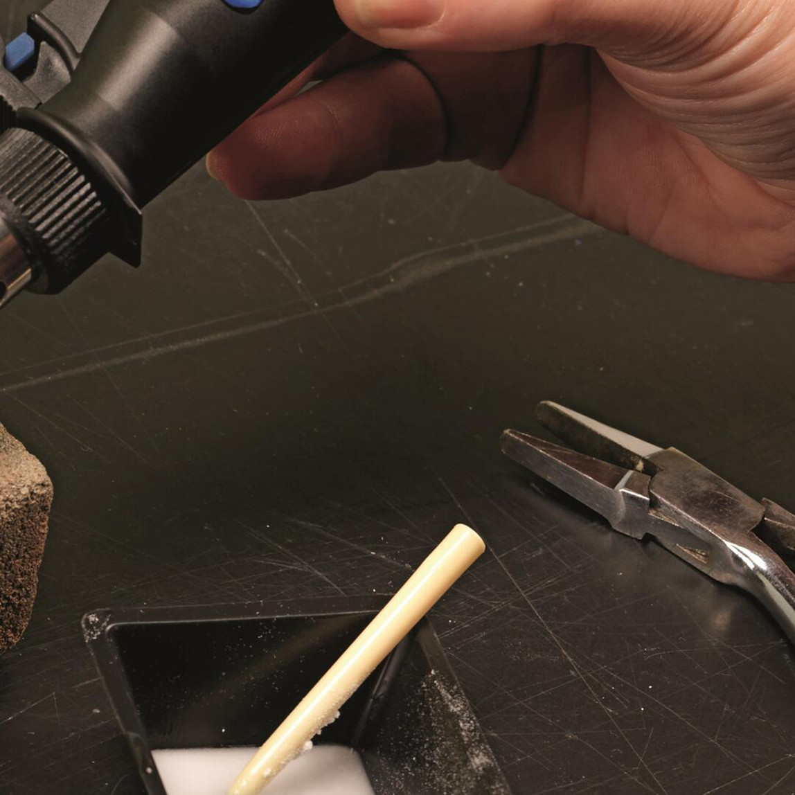    Dremel Versatip (2000-7) Çok Fonksiyonlu Bütan Lehimleme Cihazı 