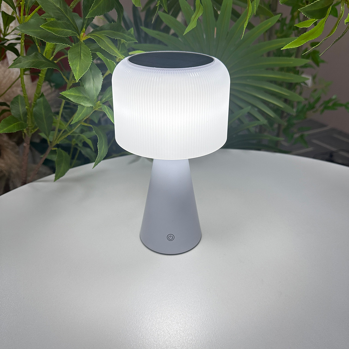    Şarjlı Led Masa Lambası 