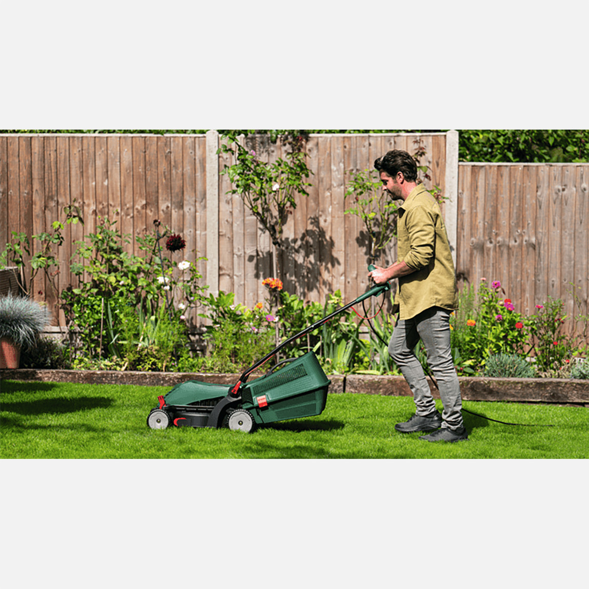   Bosch UNIVERSALROTAK34-405 -EASYGRASS Çim Biçme Seti 