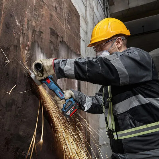 Bosch Profesyonel GWS 18V-11 S Solo Akülü Taşlama Makinesi (Akü ve Şarj Cihazı Dahil Değildir.)