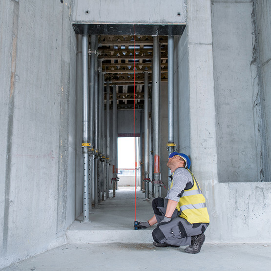 Bosch GLM 25-23 Profesyonel Lazerli Uzaklık Ölçer
