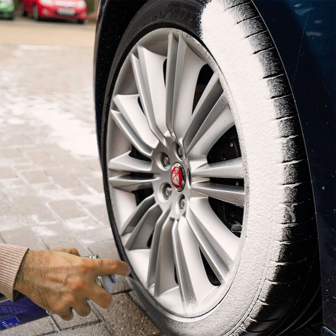    Michelin MC34327 520ml Lastik Parlatma ve L65 Bakım Köpüğü  