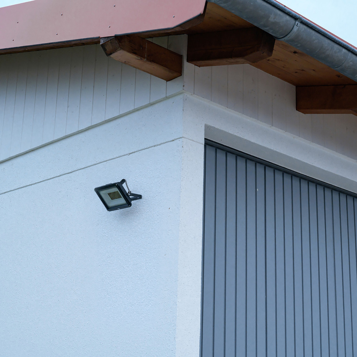    Brennenstuhl Led Dış Mekan Projektör JARO 7060 IP65 6500K 