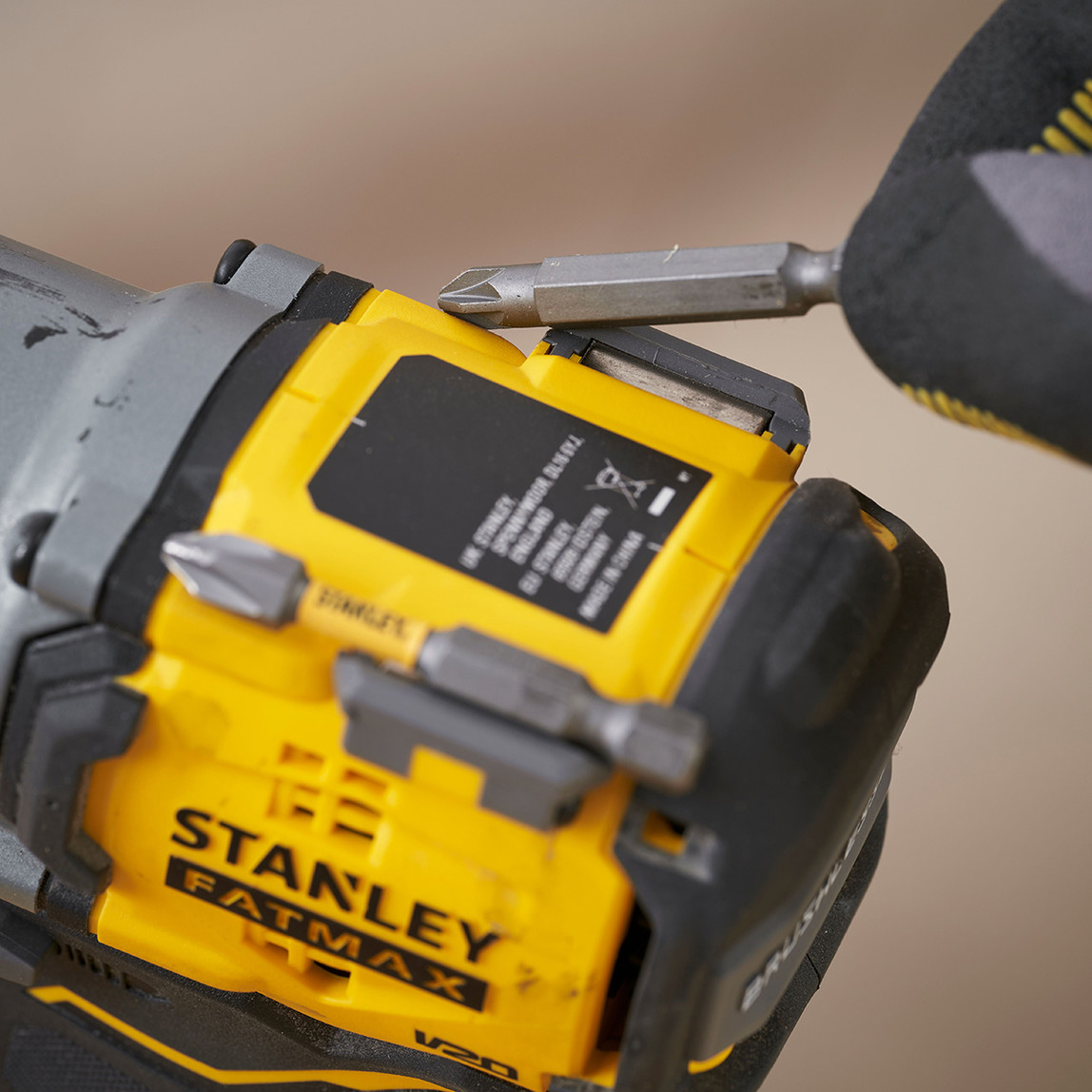    Stanley SFMCF830B-XJ Solo Darbeli Tornavida (Akü ve Şarj Cihazı Dahil Değildir.) 