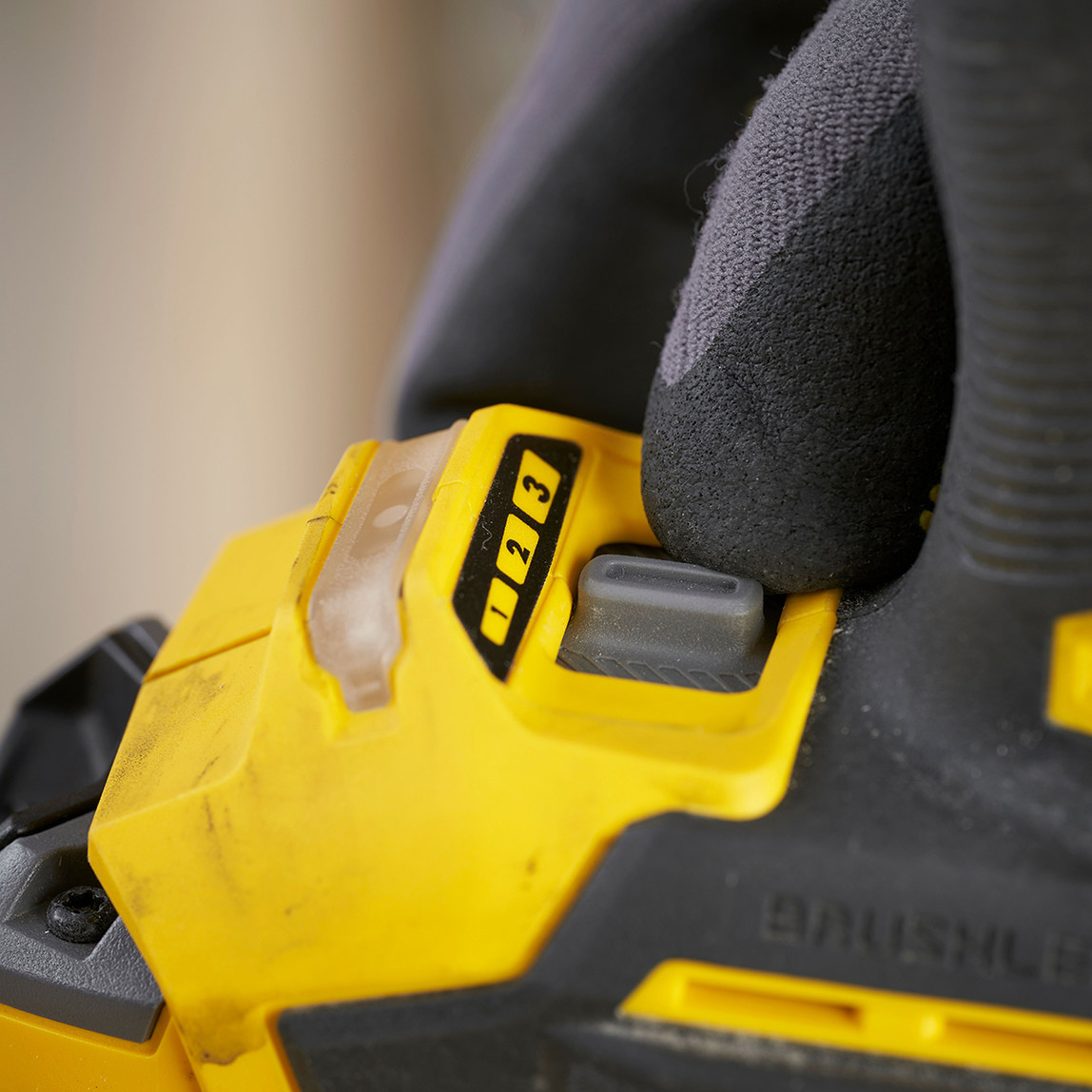    Stanley SFMCF830B-XJ Solo Darbeli Tornavida (Akü ve Şarj Cihazı Dahil Değildir.) 