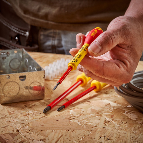 Stanley 0-65-443 Fatmax İzoleli Elektrikçi Tornavida Seti (6 Parça) (Pz Set)