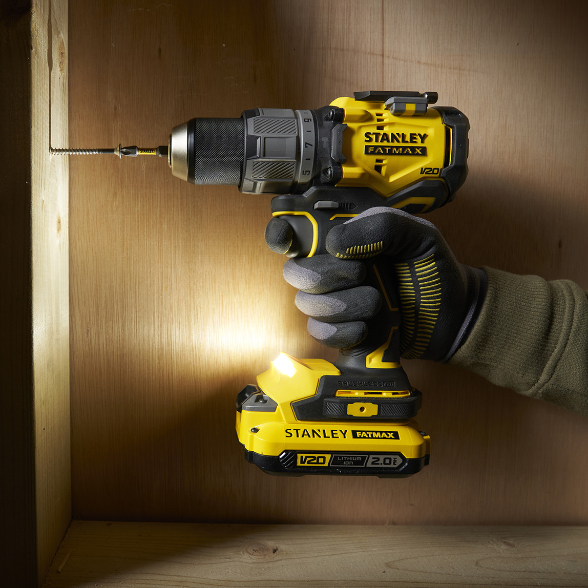    Stanley Sfmcd726D2K-Qw 2Ah Çift Akülü Fırçasız Darbeli Matkap 