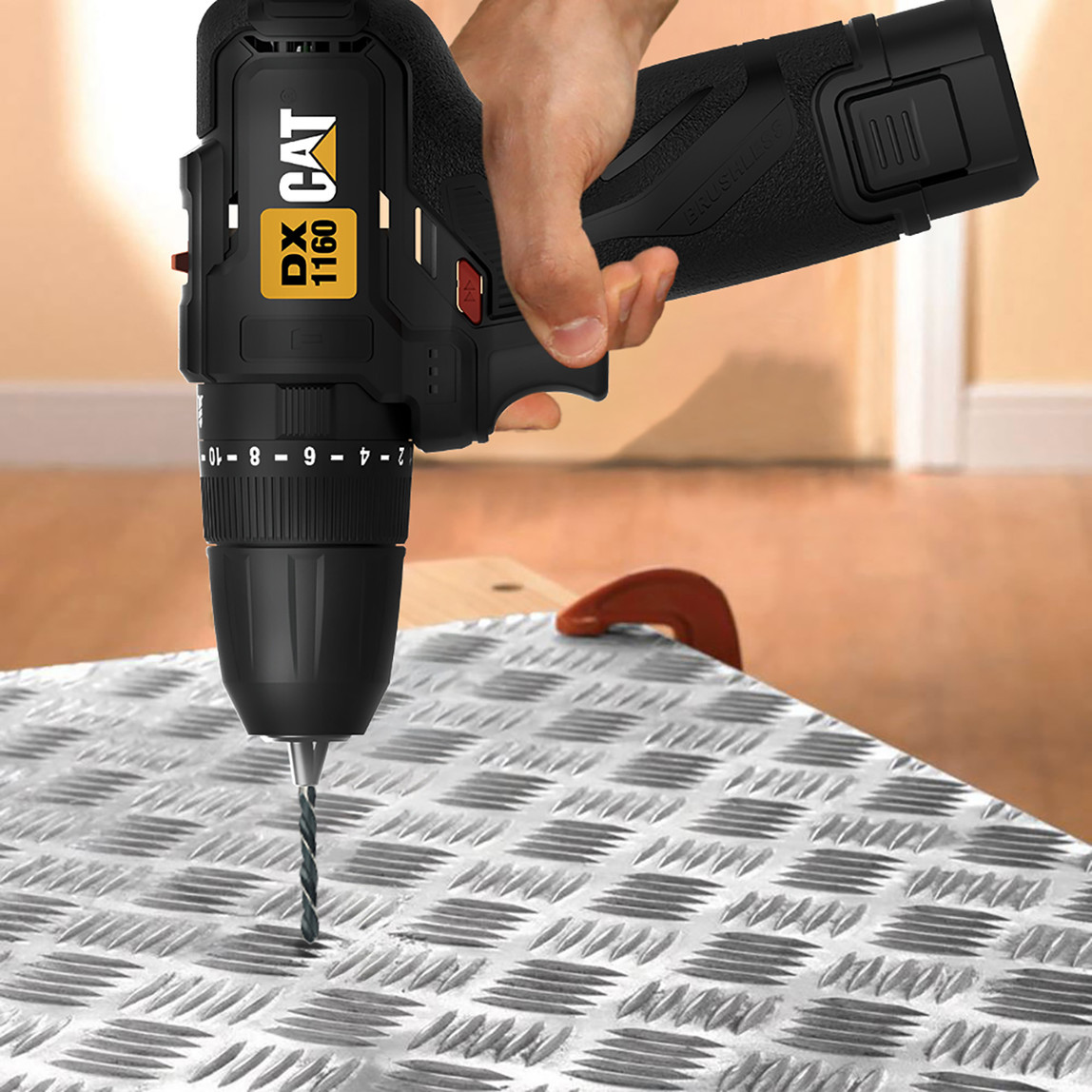    CAT DX1160 12Volt/2.0Ah Li-ion Çift Akülü Kömürsüz Profesyonel Şarjlı Darbeli Matkap + DA01901 32 Parça Aksesuar Seti 