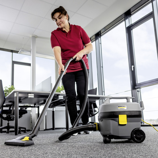 Karcher T 7/1 Classic Toz Torbalı Süpürge